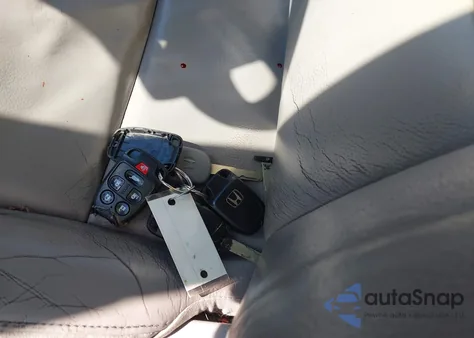 2011 Honda Odyssey Ex-L from USA, damaged, VIN 5FNRL5H68BB037435